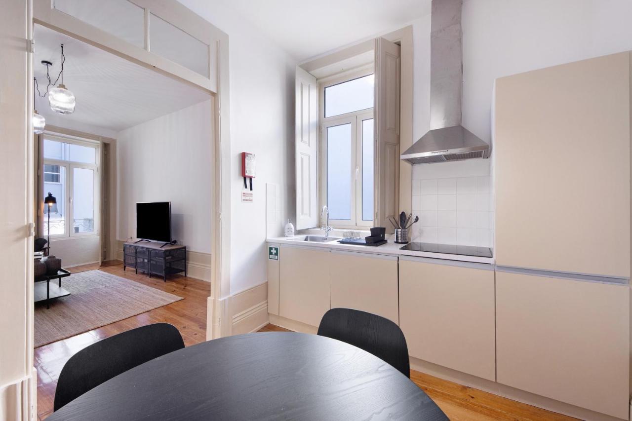 Crooked Floor House - 1St Floor Apartment Porto Ngoại thất bức ảnh